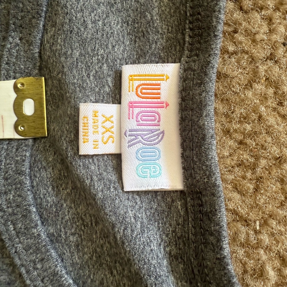 NEW WITH TAGS LuLaRoe Gray High Low Dress CARLY XXS - Picture 11 of 12